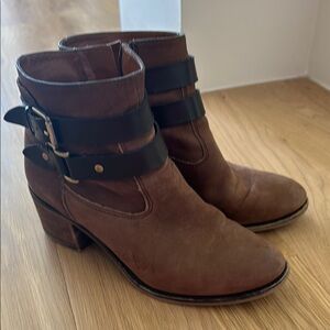 Brown and Black Western Ankle Boots with Stacked Heel